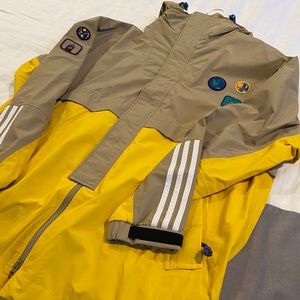 Adidas Pharrell HU H 3L Rain/Hiking Jacket